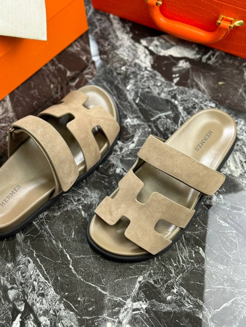Шлепанцы Hermes