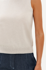 23393 Жилет женский (жемчужный)