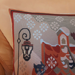 Наволочка гобеленовая декоративная для интерьерной подушки Кошачья жизнь - Зима 45х45