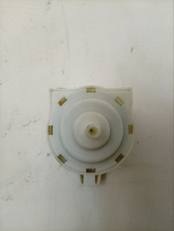 RST703DW кт18 Датчик уровня воды (пресcостат) для стиральных машин Ariston 16002692104 б/у