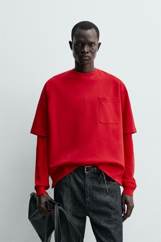 ZARA ТЕХНИЧЕСКАЯ ТОЛСТОВКА С КАРМАНОМ, КРАСНЫЙ