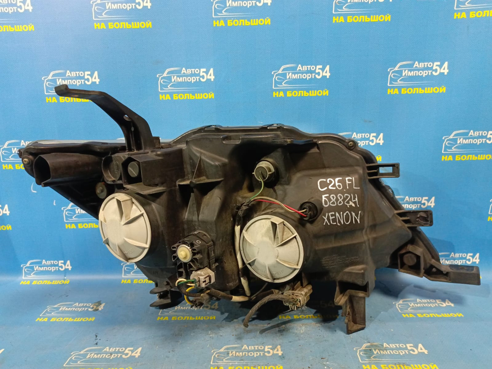 Фара передняя левая NISSAN SERENA 2010-2013