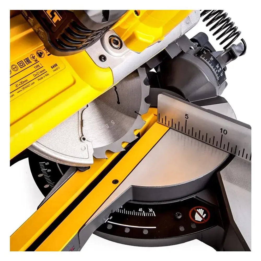 DeWalt DCS777N аккумуляторная торцовочная пила (без АКБ и ЗУ)