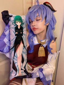 Мини дакимакура Торнадо-Тацумаки из Ванпанчмен арт. M0165, 60х20 см