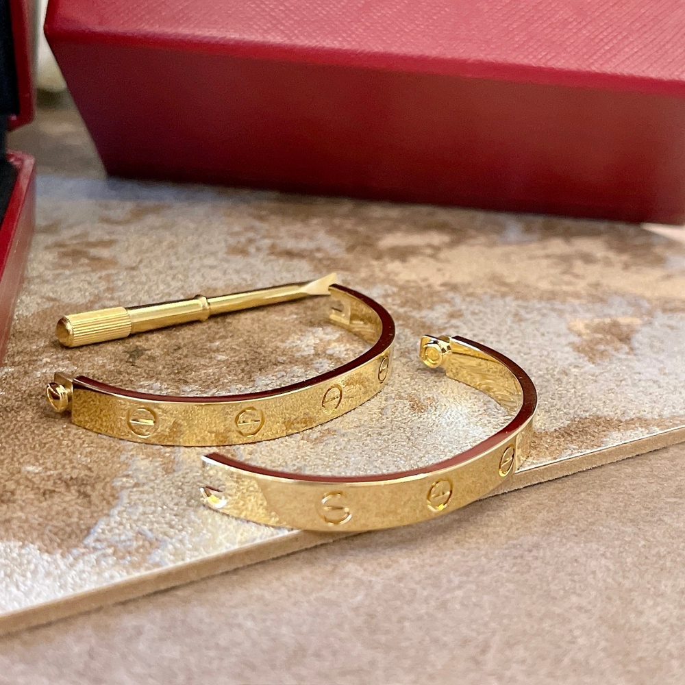 Cartier Love Bracelet