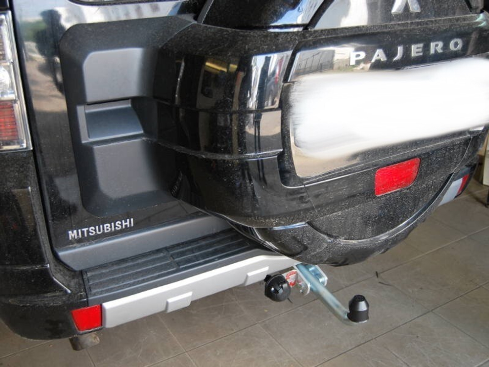 Фаркоп оцинкованный Galia M082A для Mitsubishi Pajero IV 2007-, Pajero III 2000-2007(паспорт и сертификат в комплекте)(без электрики)