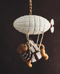 ZARA HOME ЕЛОЧНОЕ УКРАШЕНИЕ «СОБАКА НА ВОЗДУШНОМ ШАРЕ», КОРИЧНЕВЫЙ