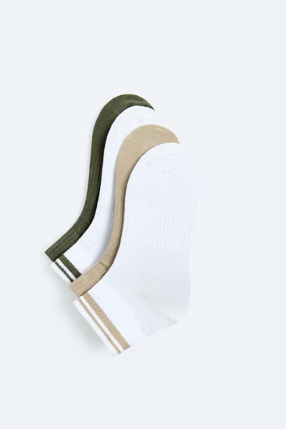 ZARA УПАКОВКА ИЗ 4 НОСКОВ ДЛЯ ЛОДЫЖЕК, ХАКИ