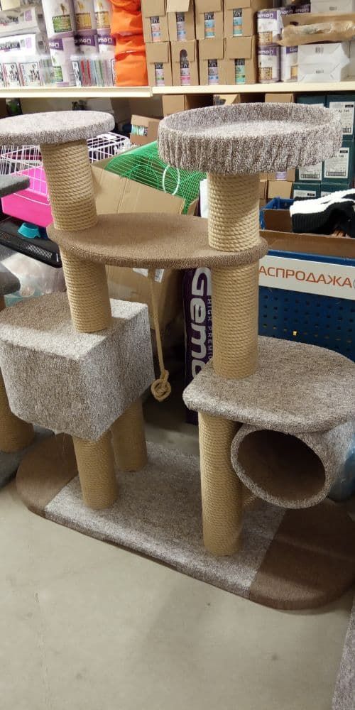 Комплекс для кошек КОТ-2 большой с 2 домиками, 5 полок