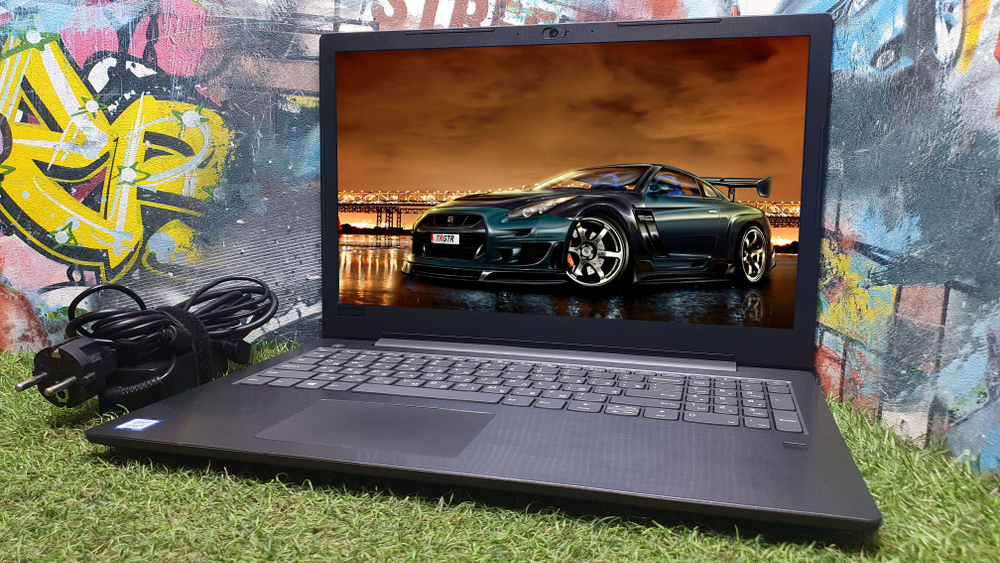 Ноутбук Lenovo i5-7/4Gb/FHD/V330-15IKB 81ax00mark/Windows 10