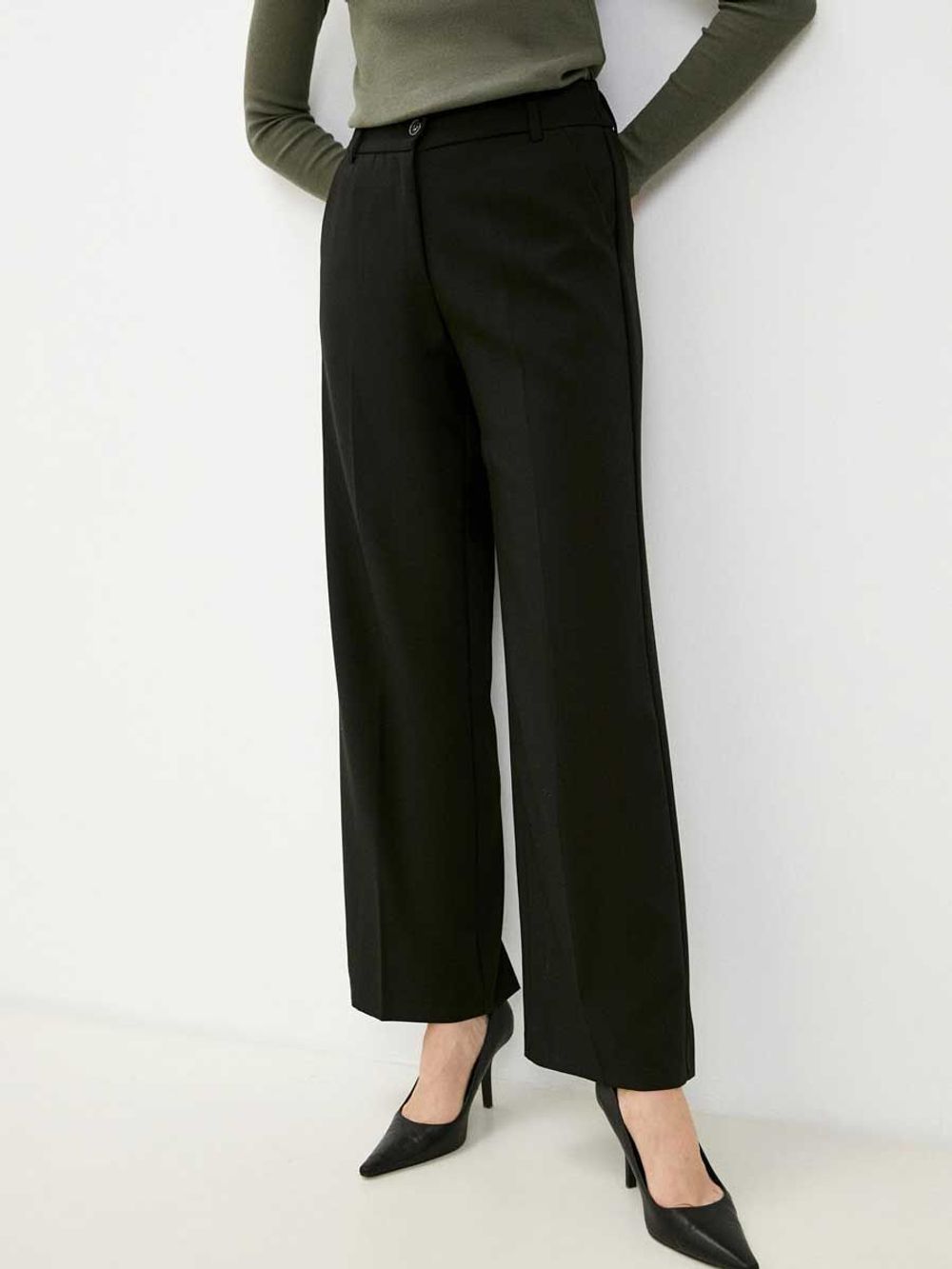 Брюки прямые классические