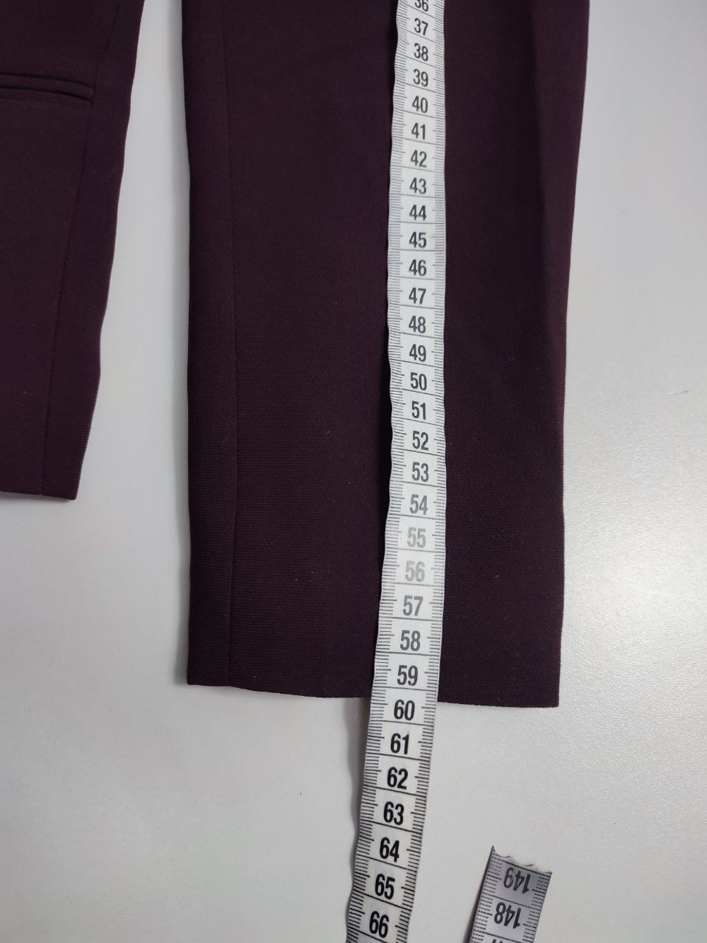 Костюм Reglan юбочный 42 размер