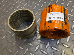 Втулка 707-76-80010