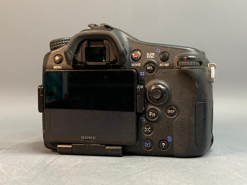 Sony A77 Kit 18-70mm DT 250.400 кадров