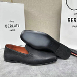 Мужские лоферы Berluti из зернистой кожи