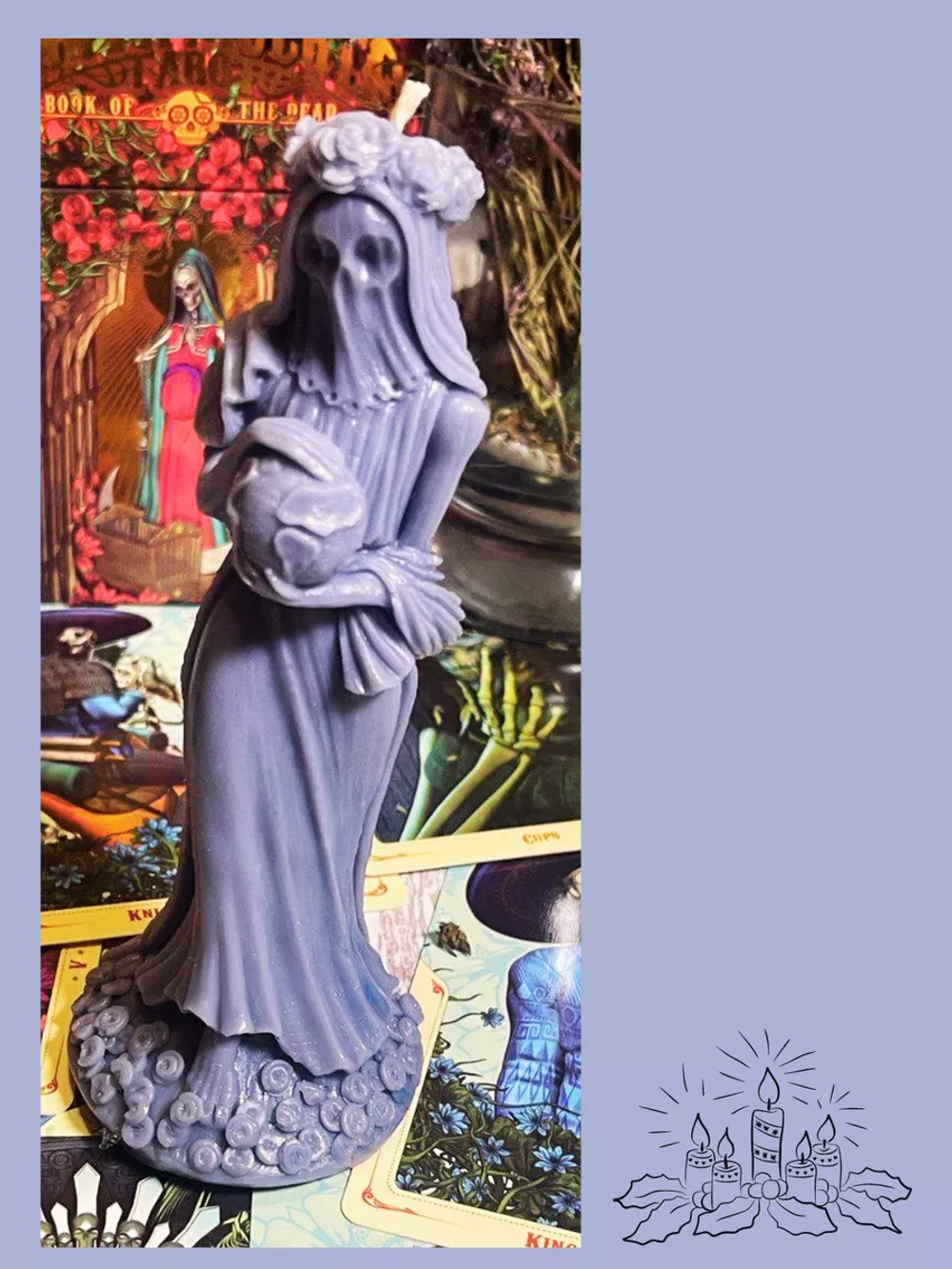 Свеча ритуальная "Санта Муэрте в сером одеянии"