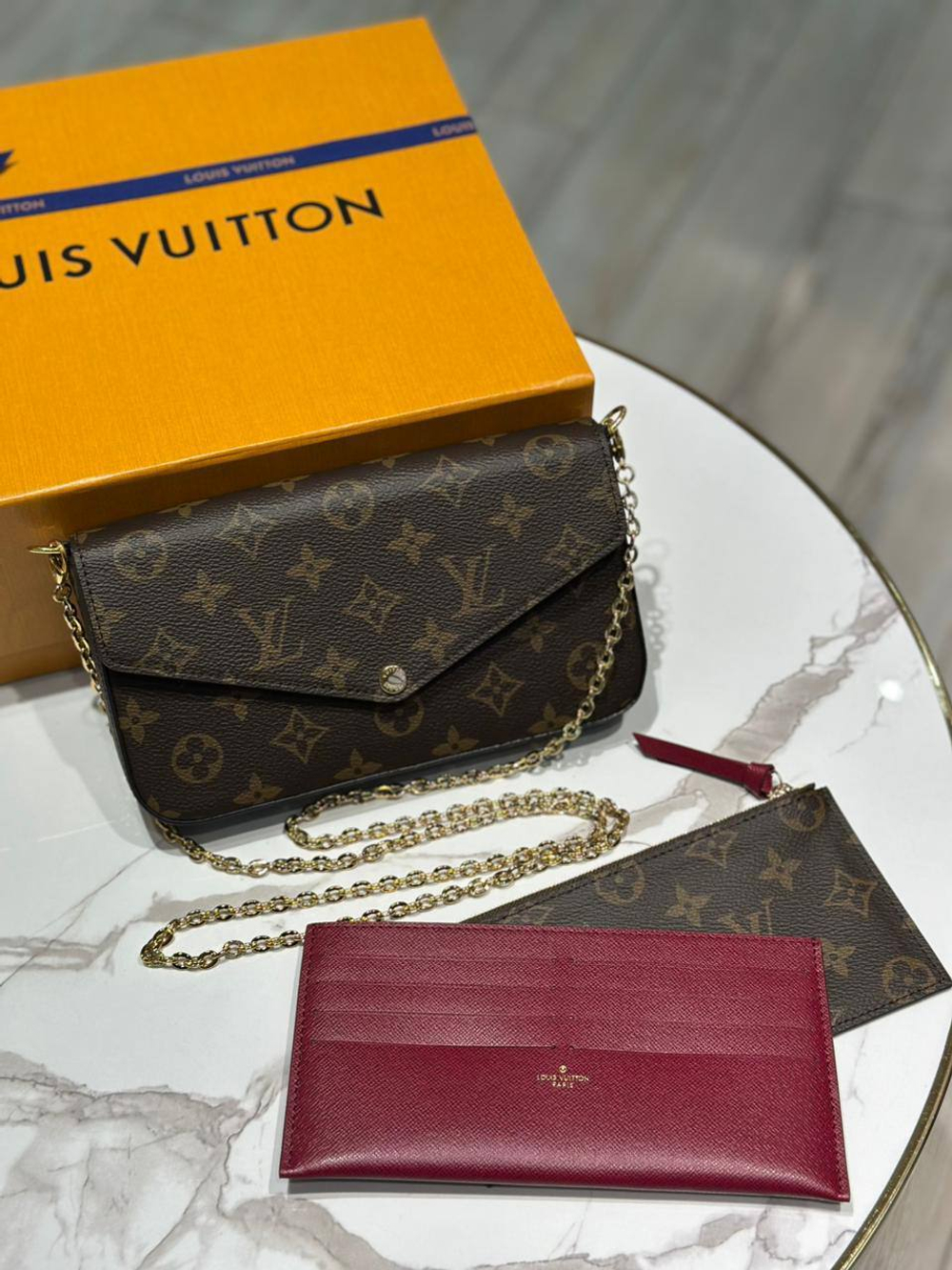 Сумка Louis Vuitton