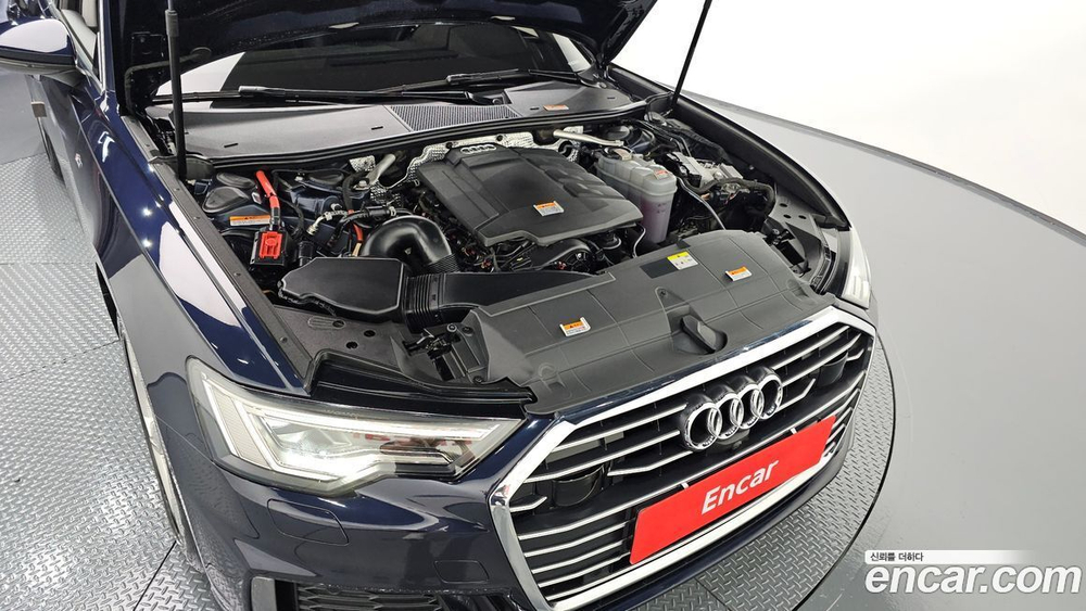 Audi A6 (C8) 45 TFSI (11.2021)