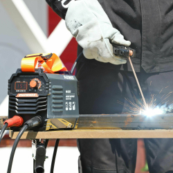 Аппарат сварочный инверторный PATRIOT WM 180 D /ММА /180 А /7,8 кВт /ПВ 70% /работа от 140 В