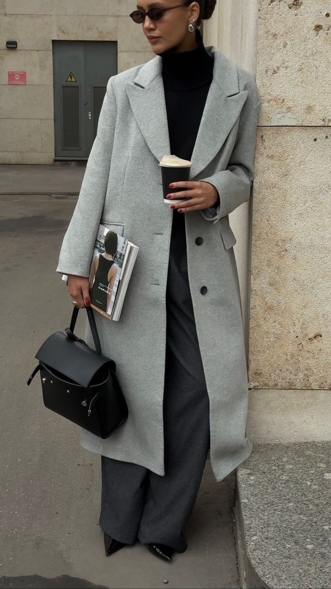 Пальто из смесовой шерсти однобортное серое