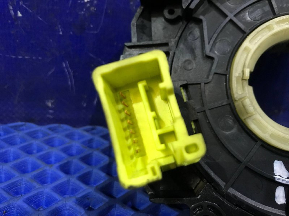 Шлейф подрулевой NISSAN R’NESSA 1999