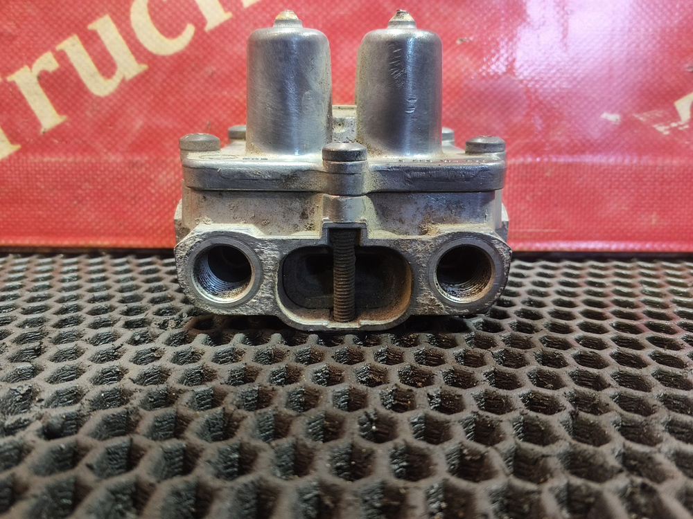 Кран защитный 4-х контурный 2017г