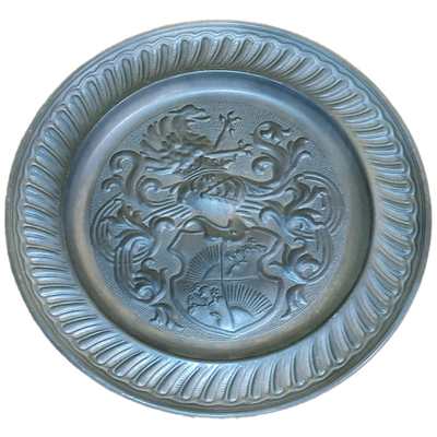 Настенная тарелка "Бюст рыцаря" Германия, SKS Zinn