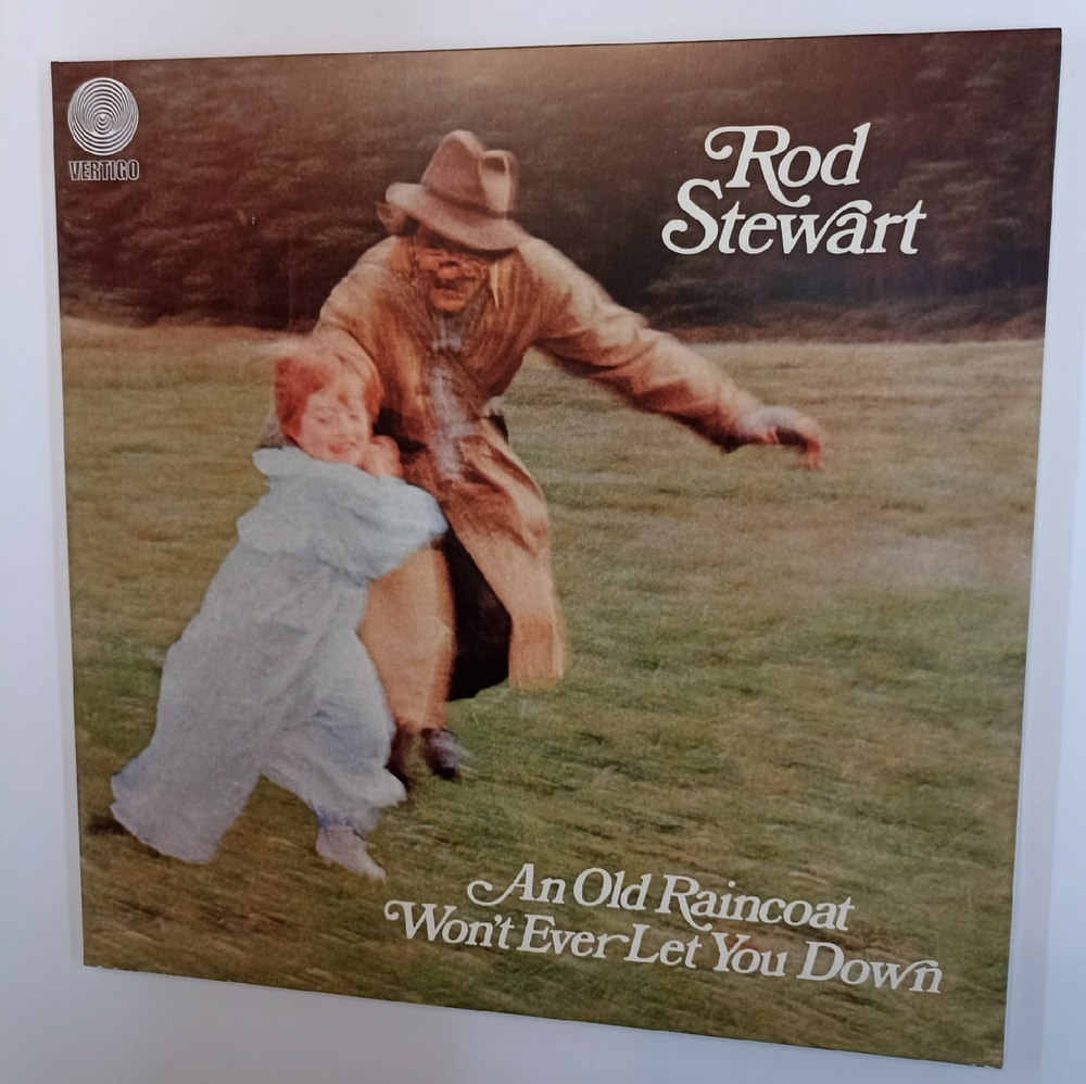 Rod Stewart An Old Raincoat Won't Ever Let You Down (Europe 2015)