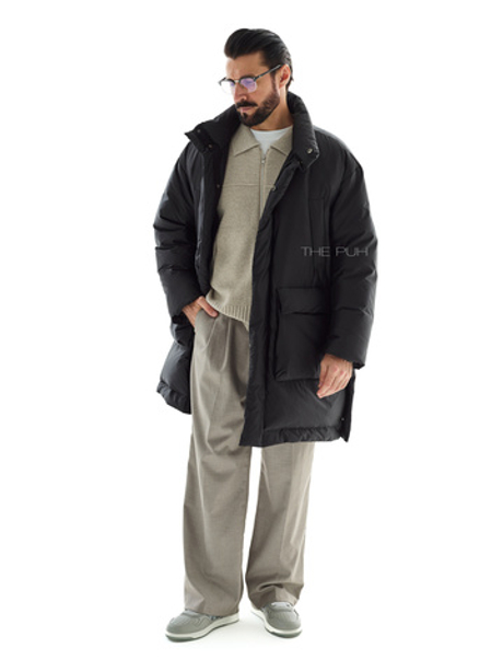 Удлиненный черный пуховик с карманами