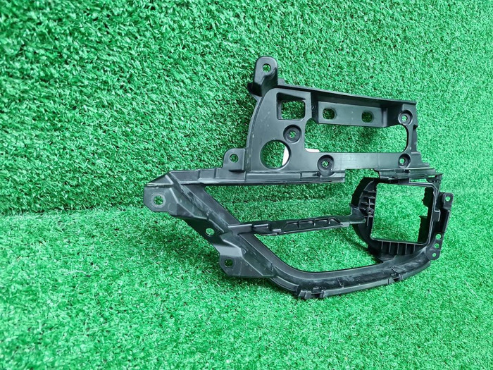 Накладка перед. бампера Porsche Panamera 971 16-20