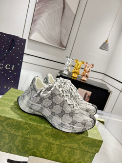Gucci Sneaker (4 colors)