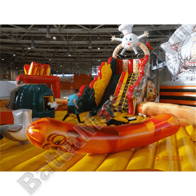 Коммерческий надувной батут "Пицца"