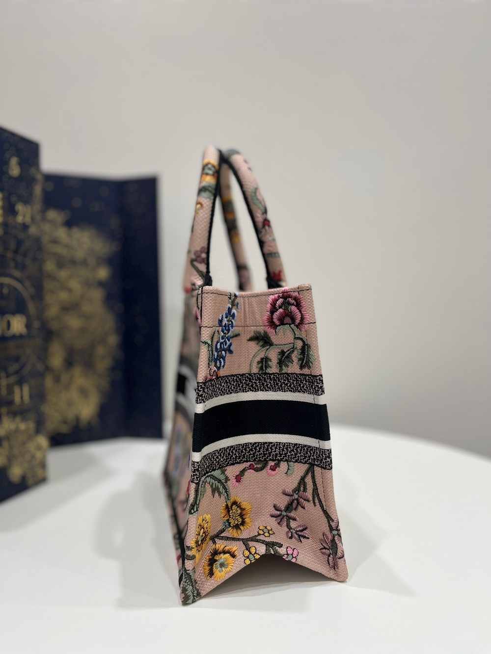 Christian Dior Book Tote 26 cm