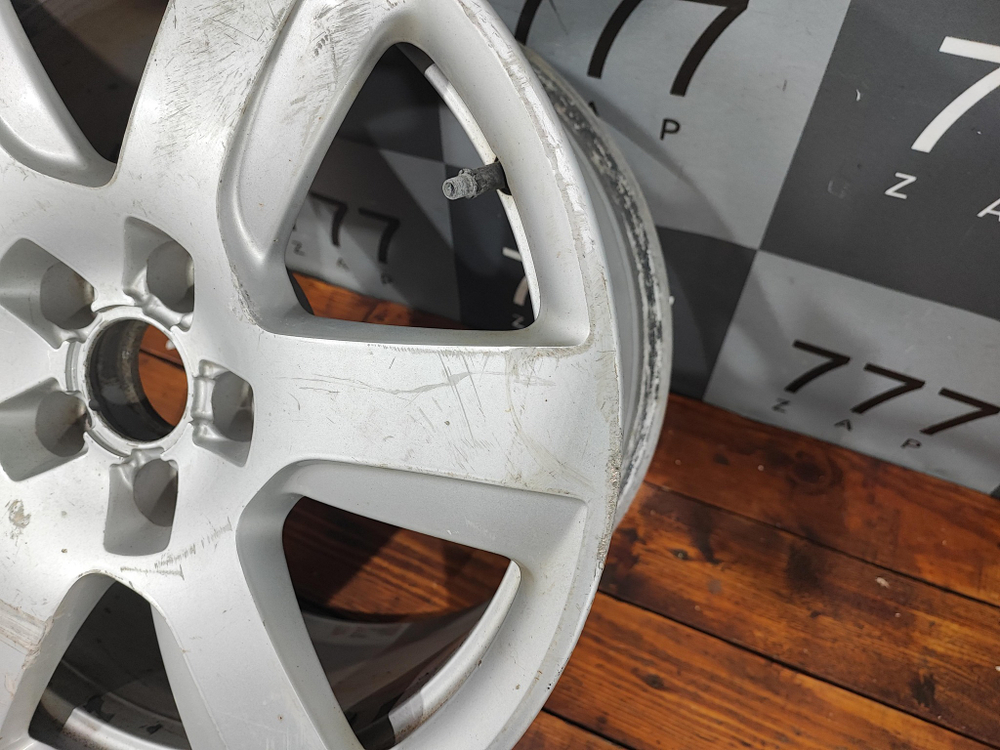 Диск литой R17 Audi A6 (C7)  Б/У Оригинал 4G0601025A