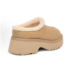UGG New Heights Cozy Clog