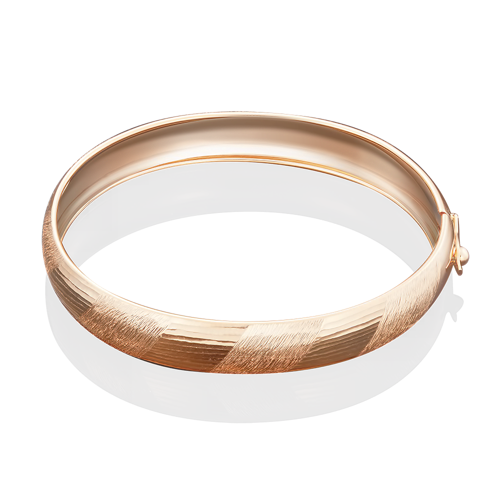 Браслет жесткий из красного золота с алмазной гранью