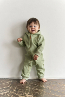 Комбинезон утепленный с капюшоном хаки