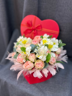 Композиция «Тайное свидание»