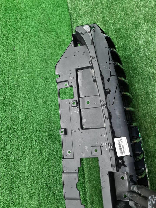 Решетка радиатора JAECOO J7 (2023-н.в.)