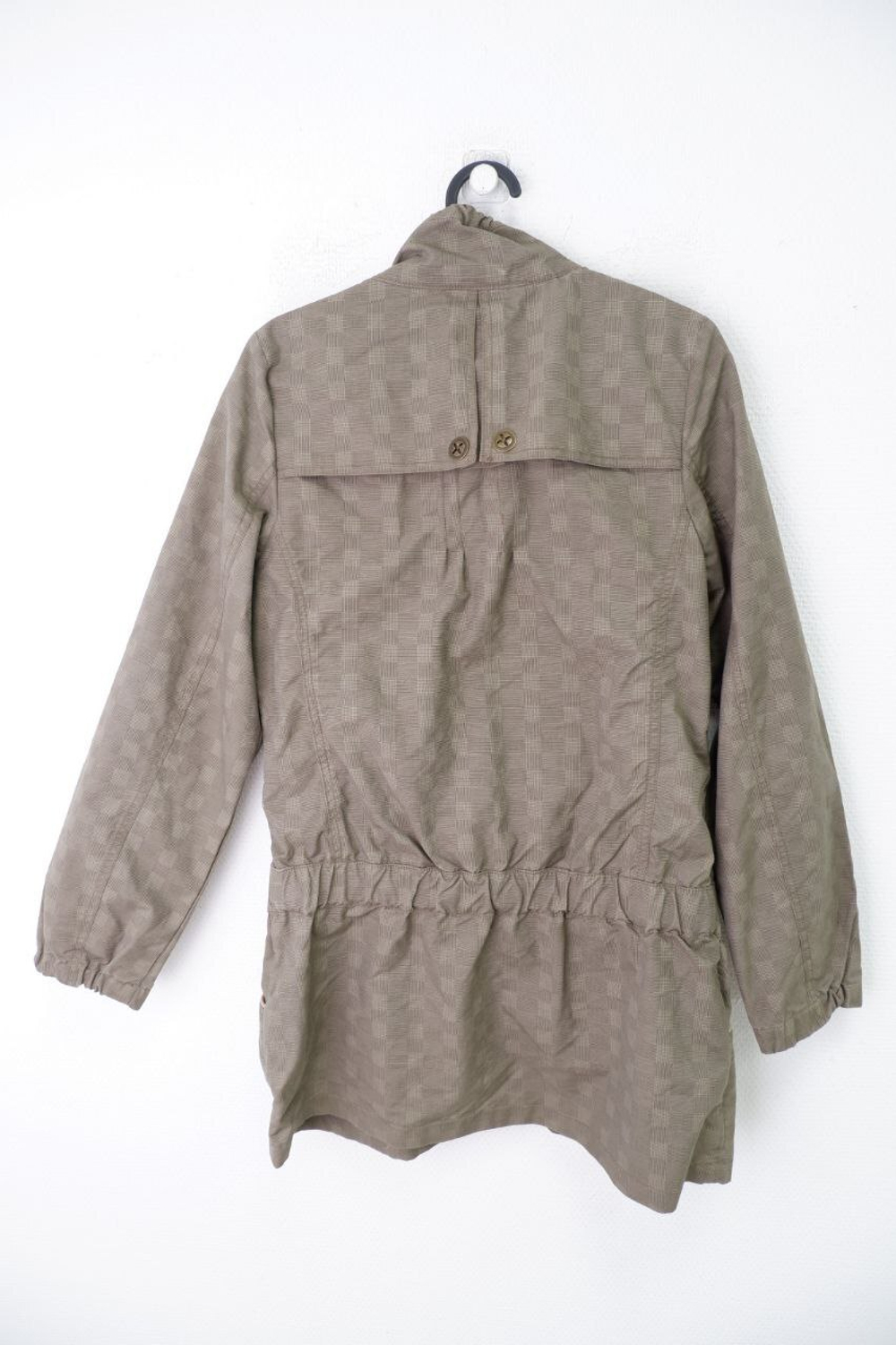 Куртка Bilook легкая на 16 лет