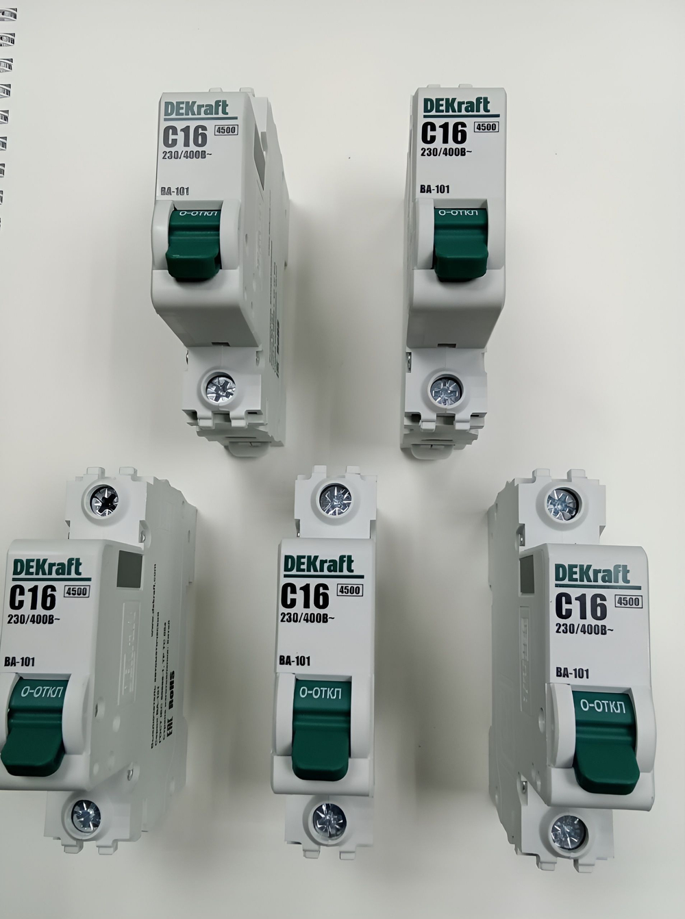 Автоматический выключатель 1-пол. 16А тип C 4,5кА серия ВА-101 DEKraft (5шт)