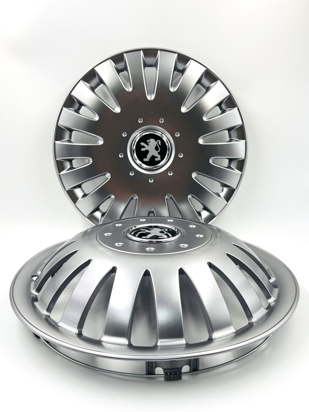 Колпаки на колеса гибкие с эмблемой R15 4шт