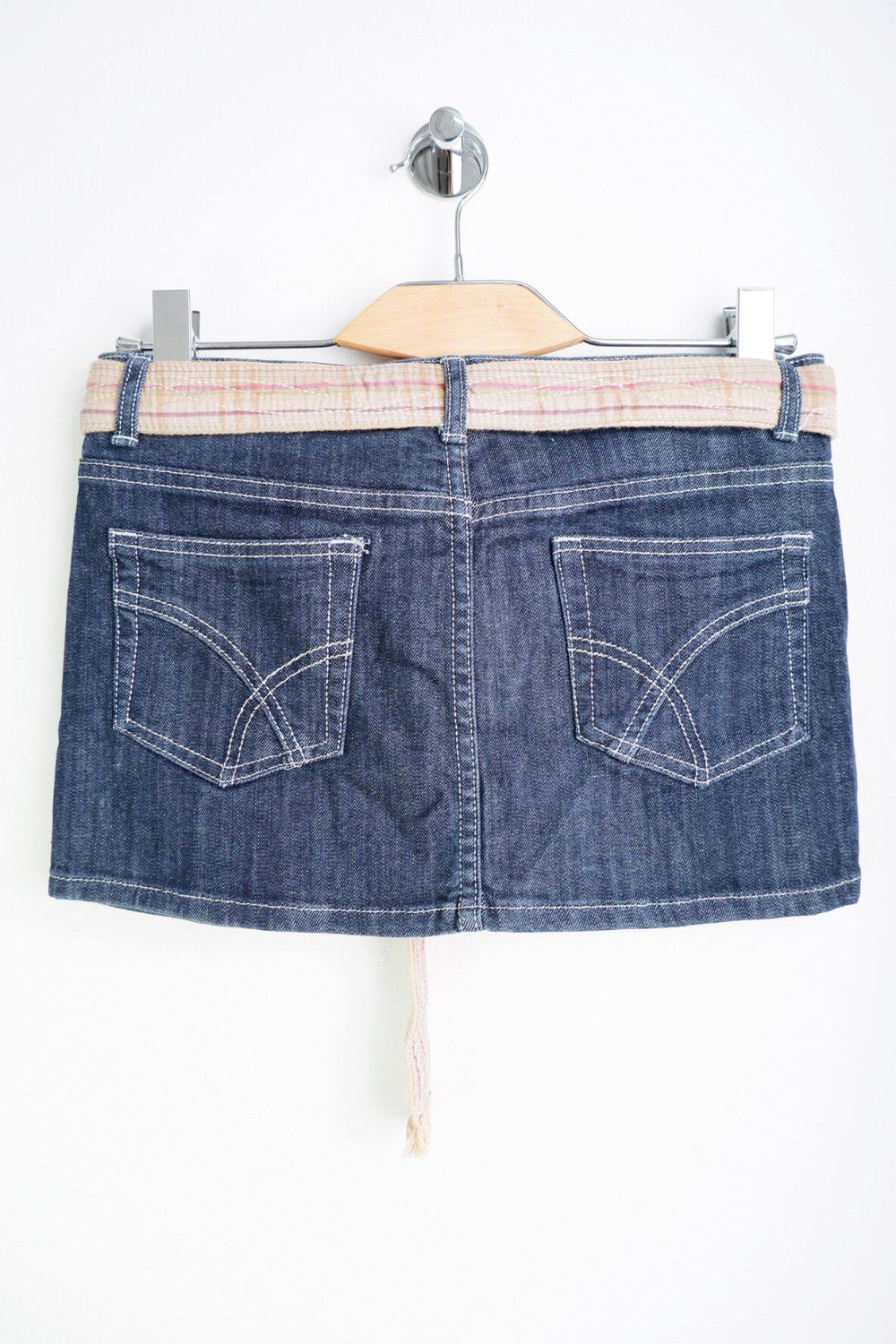 Юбка джинсовая короткая, маркировка М, визуально 46 размер