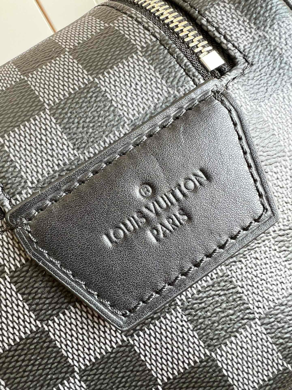 Louis Vuitton Dopp Kit Toilet Pouch