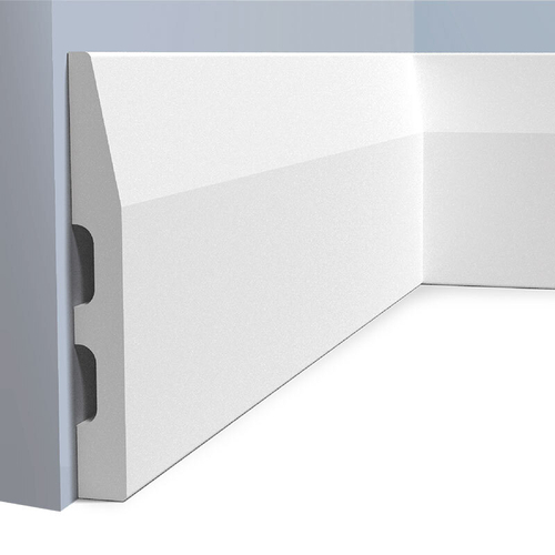 Плинтус напольный Hi WOOD B120 (119*14*2000мм)