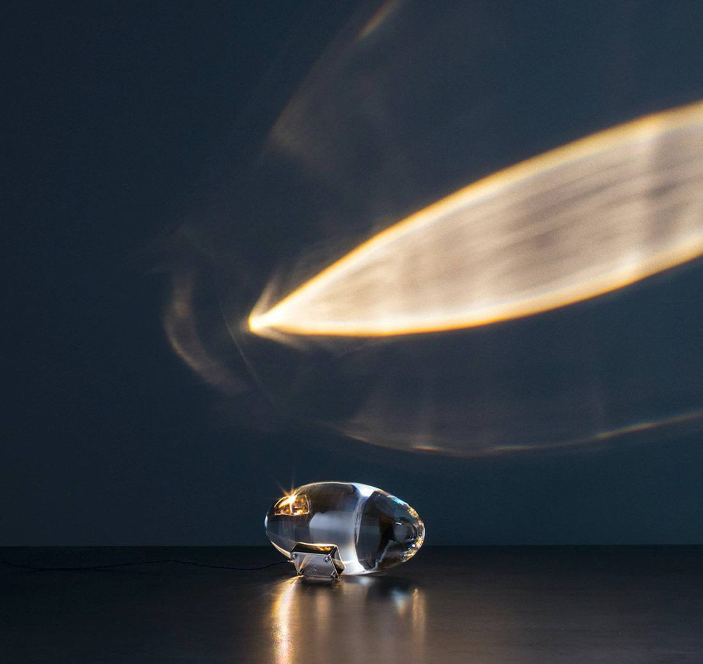 Настольный дизайнерский светильник Atman by Catellani & Smith