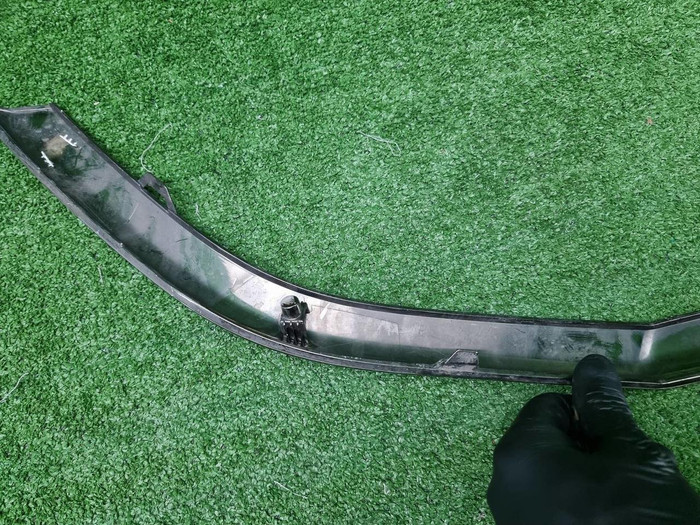 Молдинг бампера левый Hyundai Santa Fe 4 TM 18-21