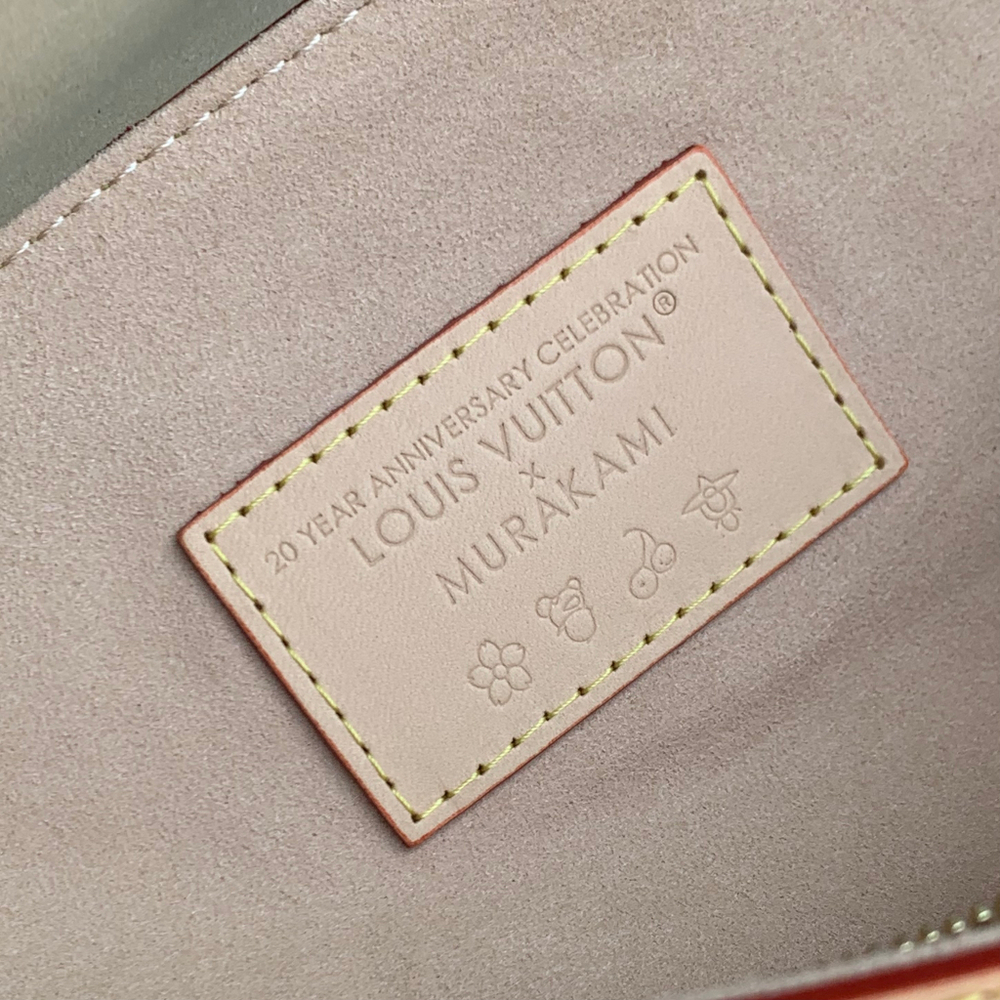 Louis Vuitton Dauphine Soft GM