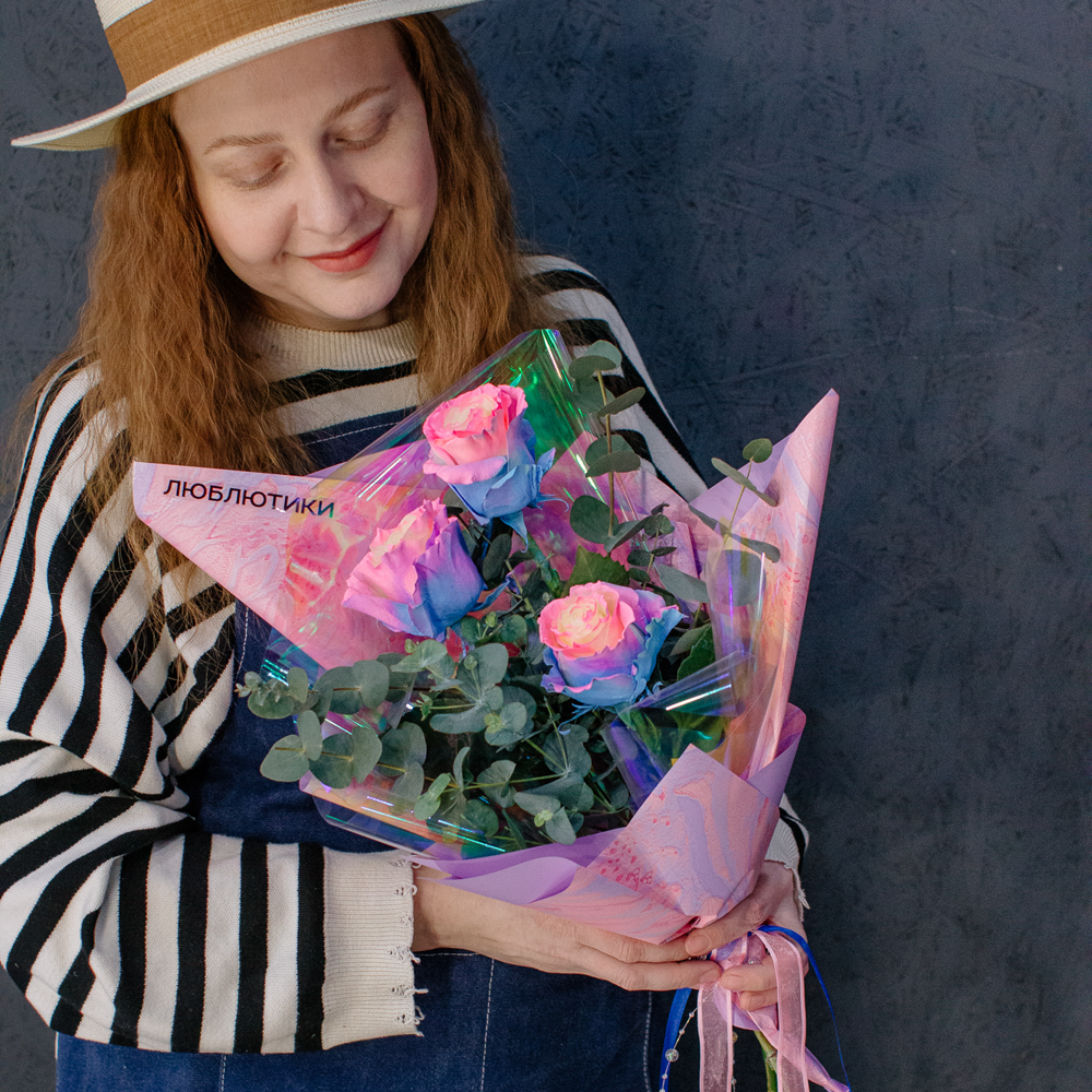 158. Нежный необычный букет из роз сорта Барби