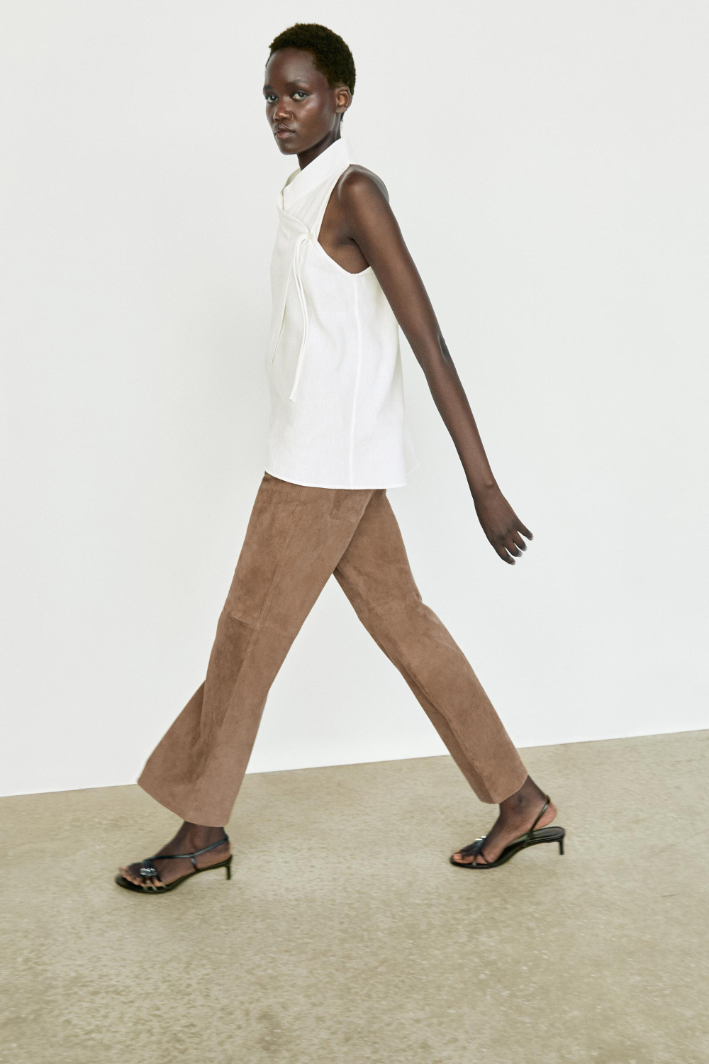 Massimo Dutti Топ из струящегося смесового льна с горловиной халтер, белый